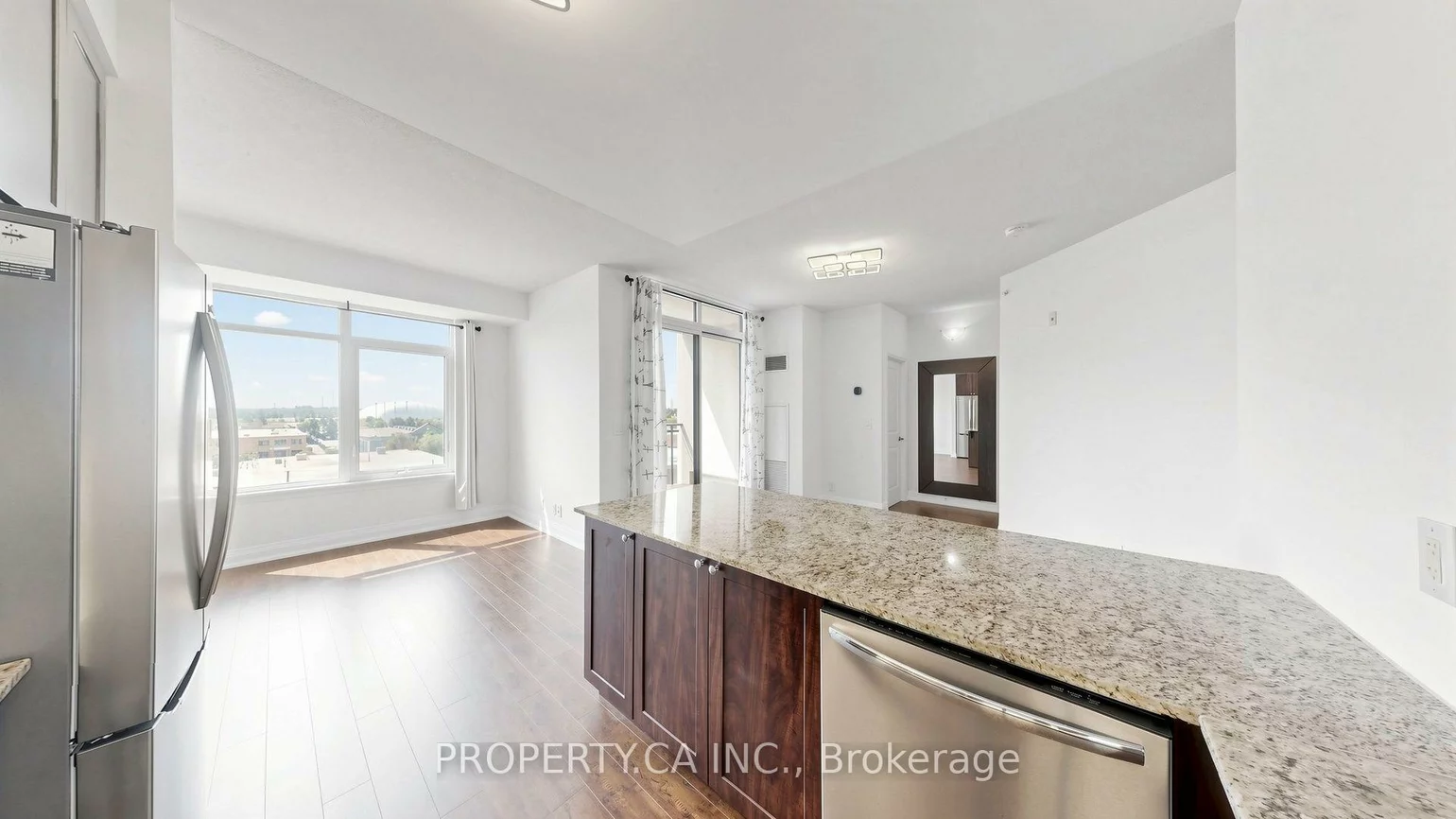 24, Woodstream, Vaughan Grove, Vaughan