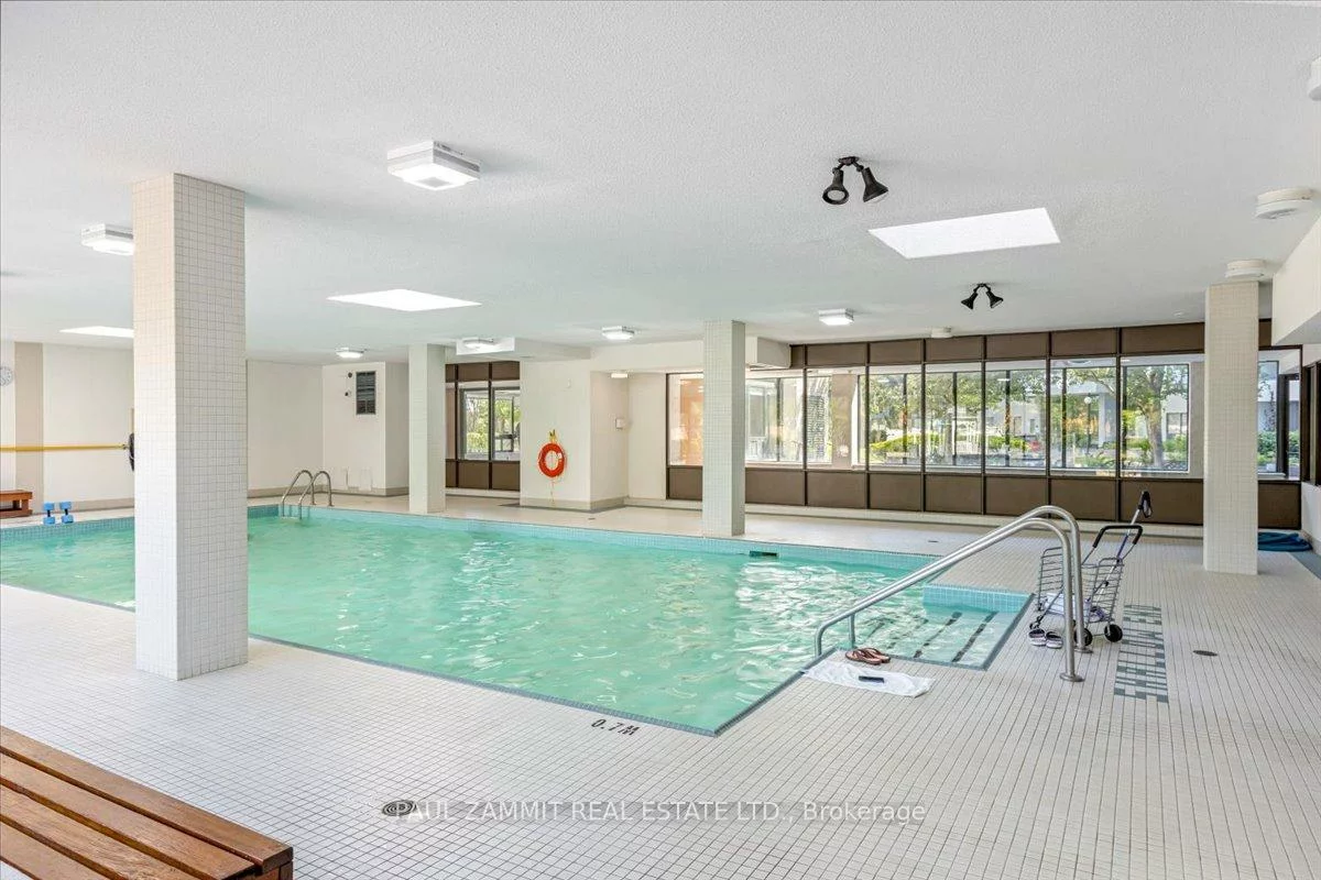 333, Clark, Crestwood-Springfarm-Yorkhill, Vaughan