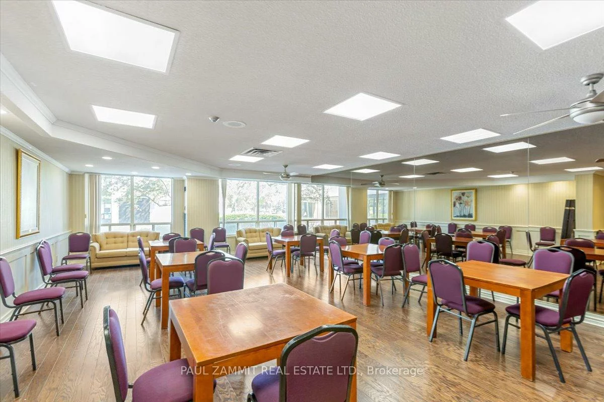 333, Clark, Crestwood-Springfarm-Yorkhill, Vaughan