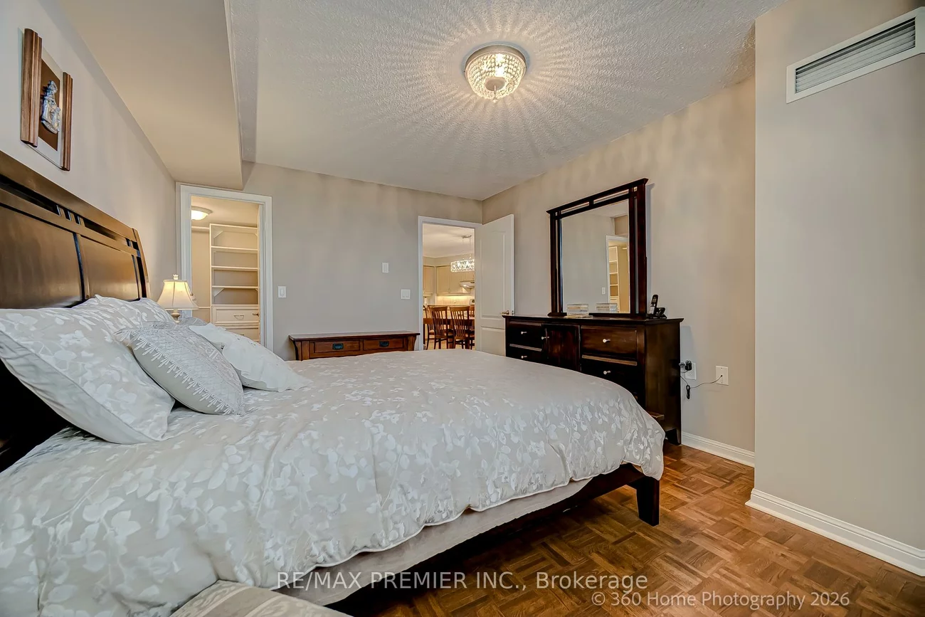 2500, Rutherford, Maple, Vaughan