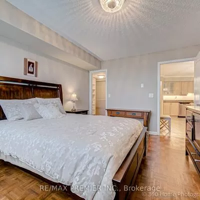 2500, Rutherford, Maple, Vaughan