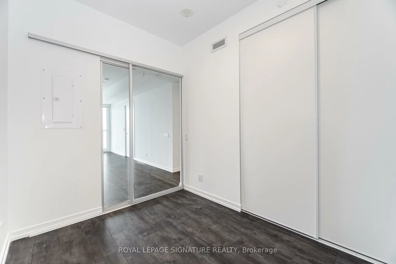 7890, Jane, Vaughan Corporate Centre, Vaughan