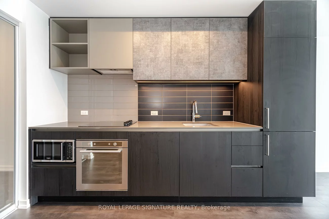 7890, Jane, Vaughan Corporate Centre, Vaughan