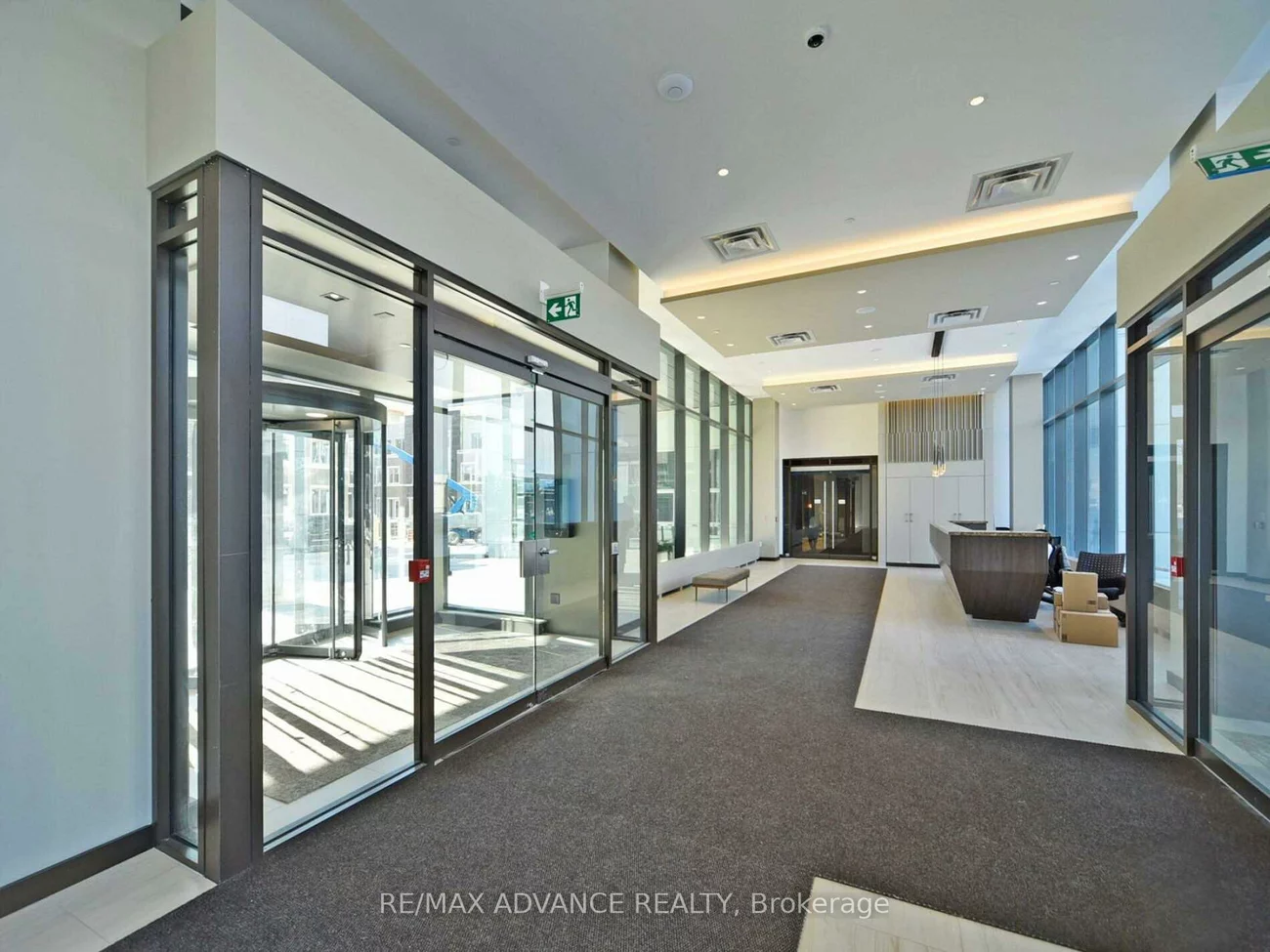 10, Honeycrisp, Vaughan Corporate Centre, Vaughan