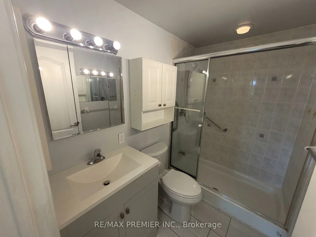 2506, Rutherford, Maple, Vaughan
