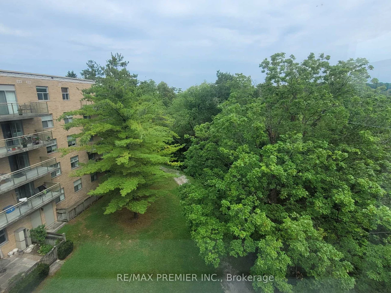 2506, Rutherford, Maple, Vaughan