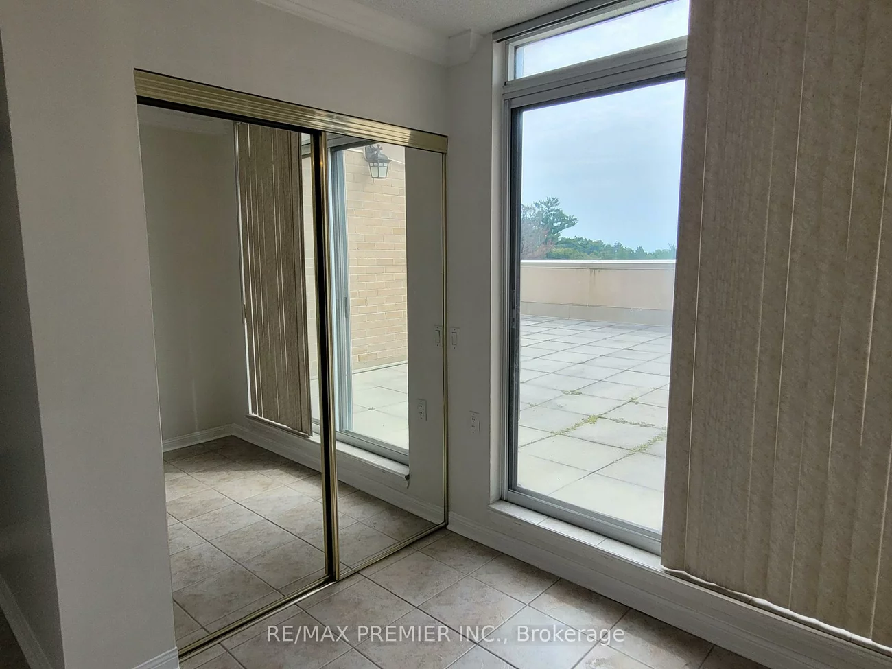 2506, Rutherford, Maple, Vaughan