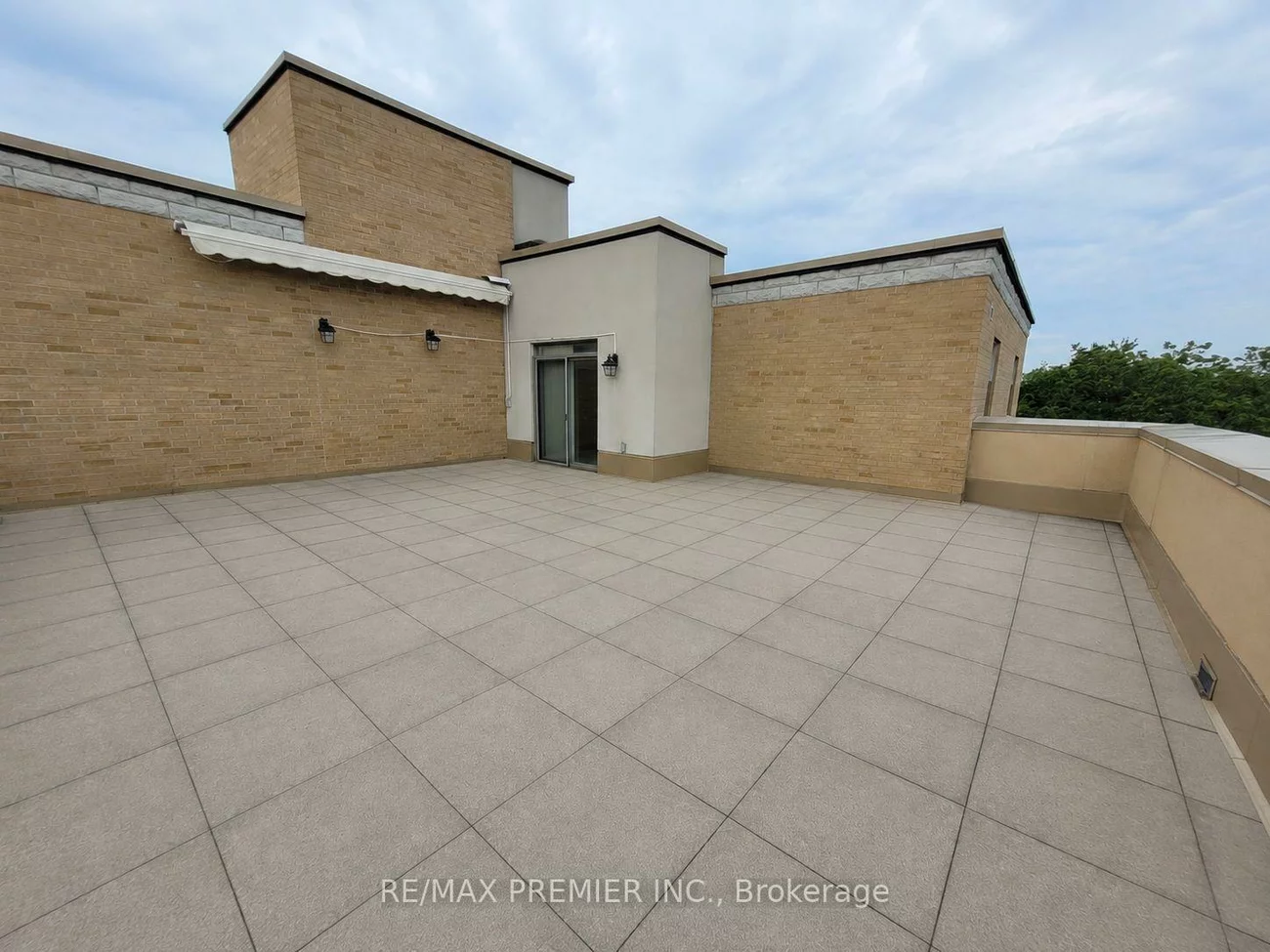 2506, Rutherford, Maple, Vaughan