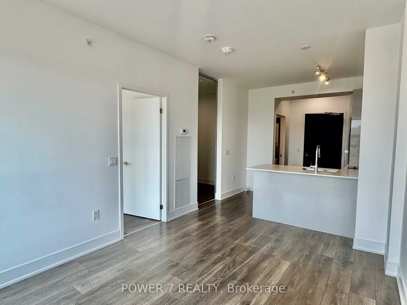 2908, Highway 7, Concord, Vaughan