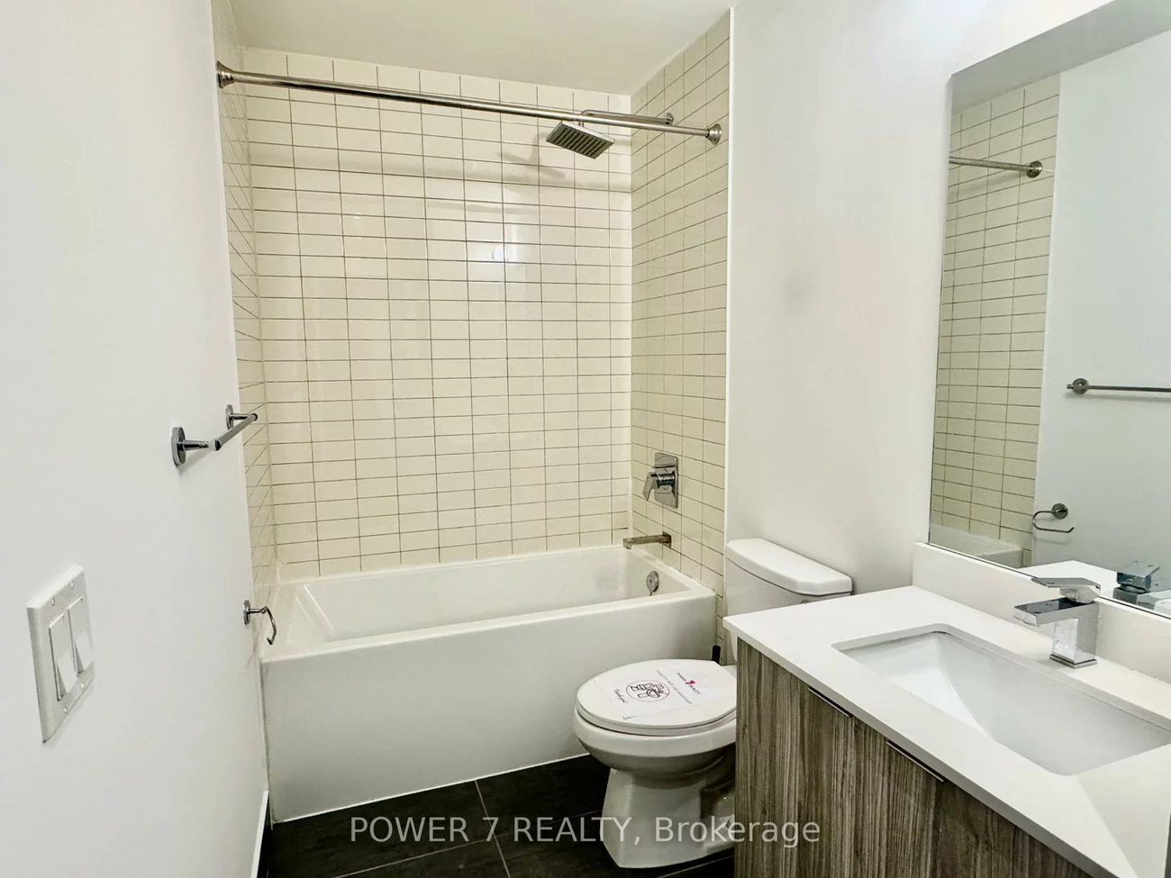 2908, Highway 7, Concord, Vaughan