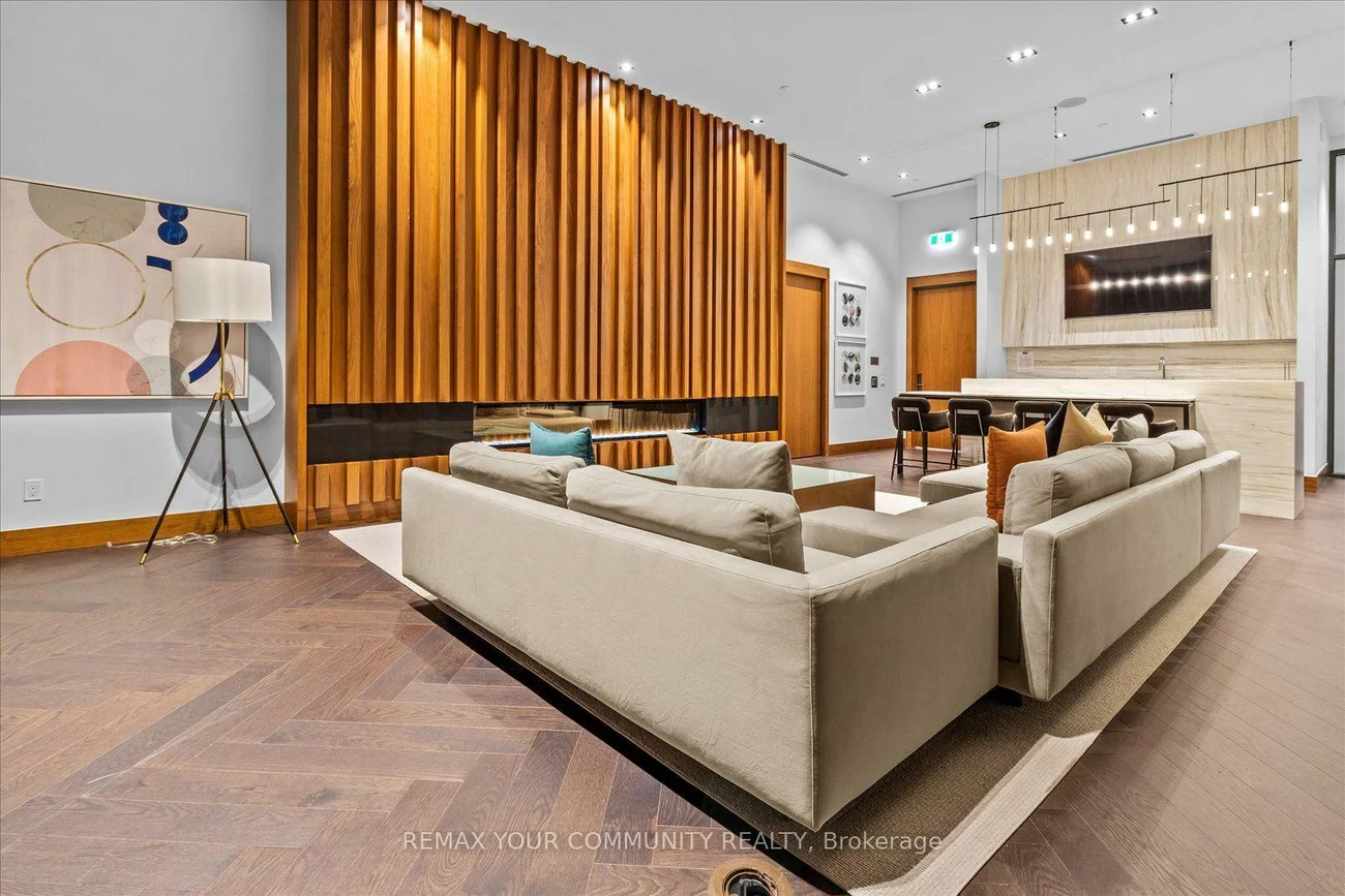 7895, Jane, Concord, Vaughan