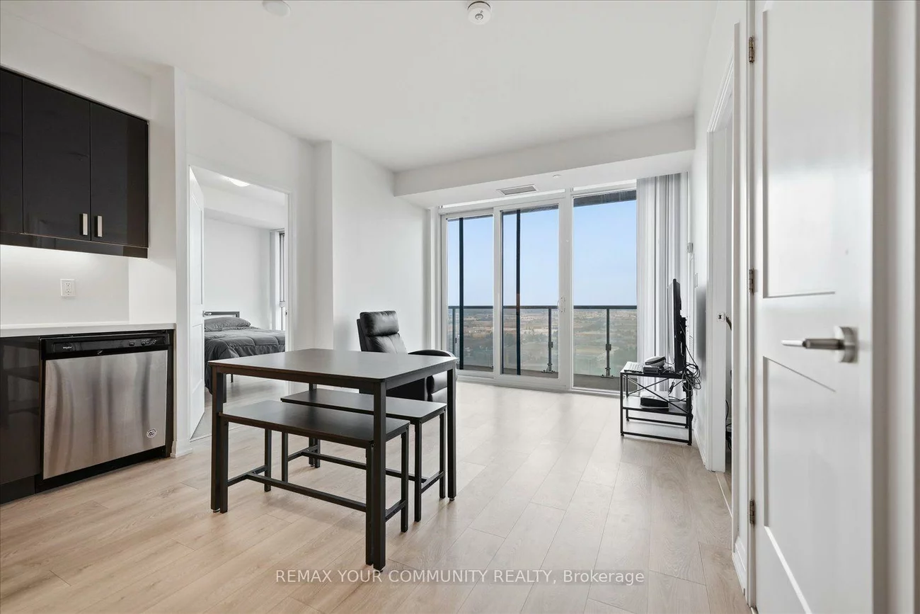 7895, Jane, Concord, Vaughan