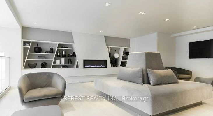 2916, Highway 7, Concord, Vaughan
