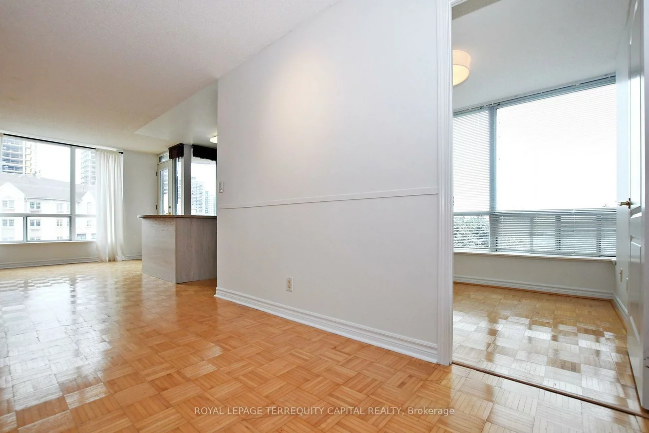 745, New Westminster, Brownridge, Vaughan