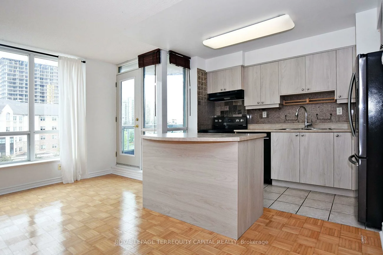 745, New Westminster, Brownridge, Vaughan