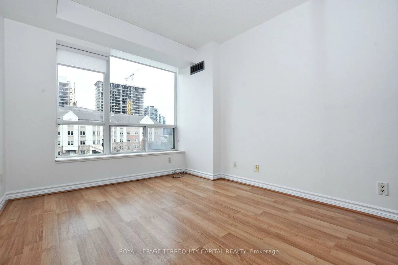 745, New Westminster, Brownridge, Vaughan