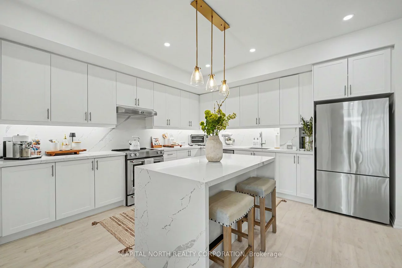 9000, Jane, Vellore Village, Vaughan