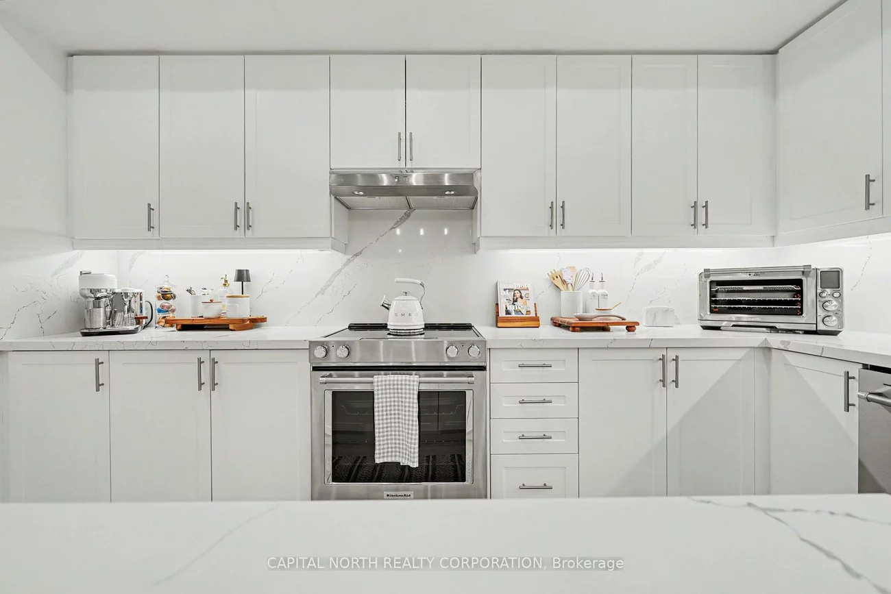 9000, Jane, Vellore Village, Vaughan