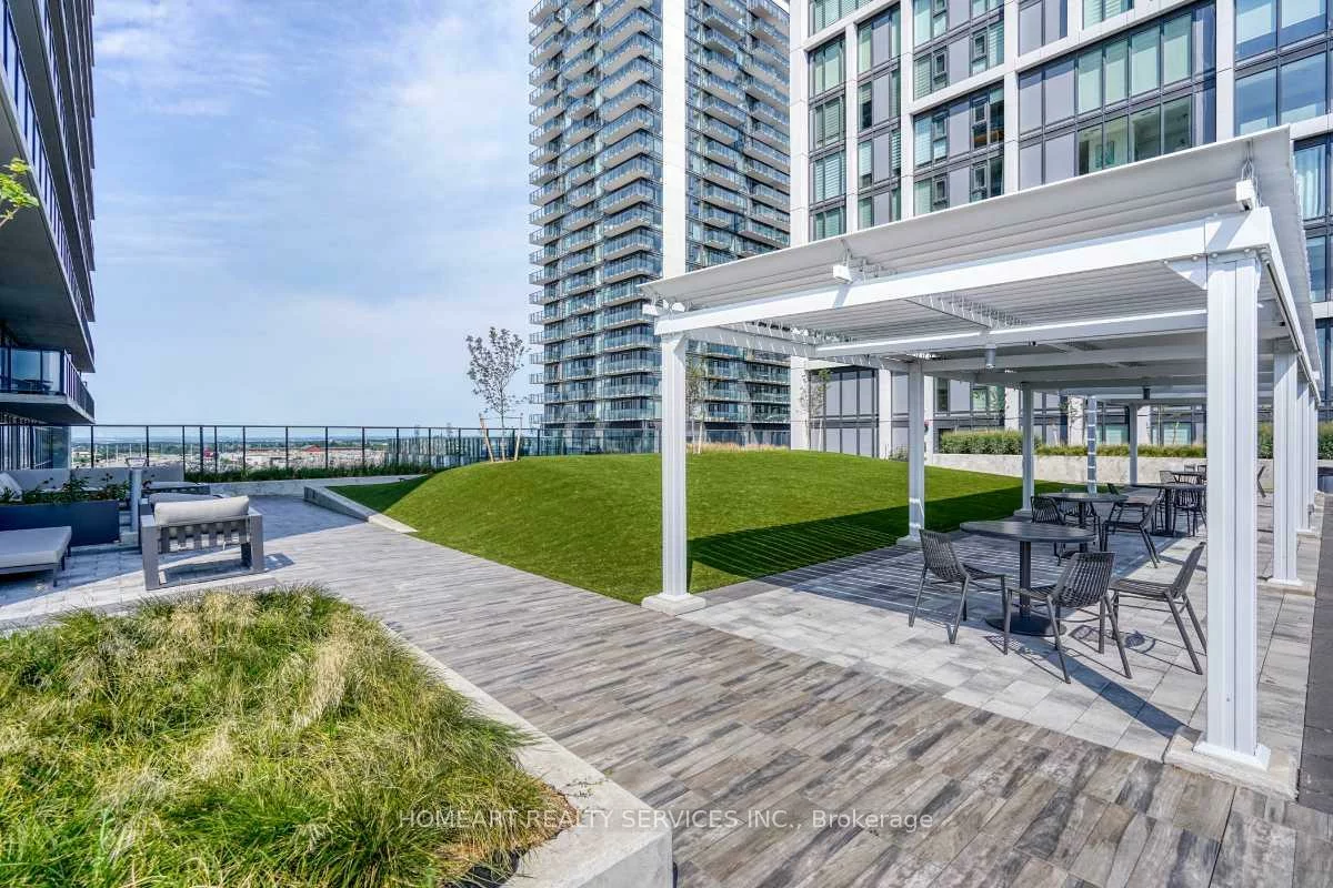 8960, Jane, Vellore Village, Vaughan