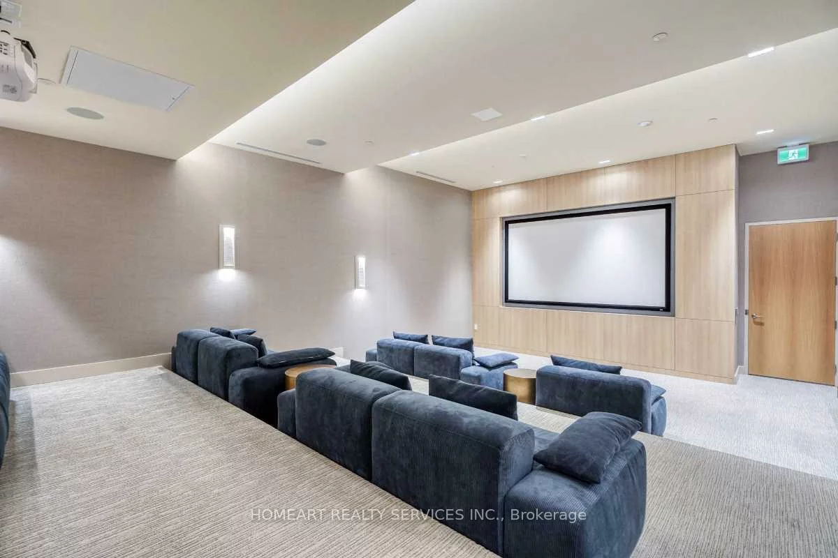 8960, Jane, Vellore Village, Vaughan