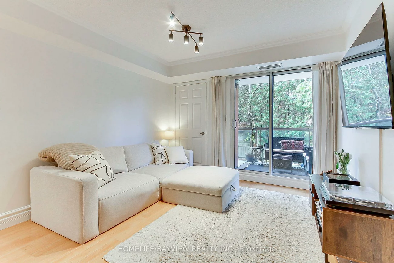 245, Pine Grove, Islington Woods, Vaughan
