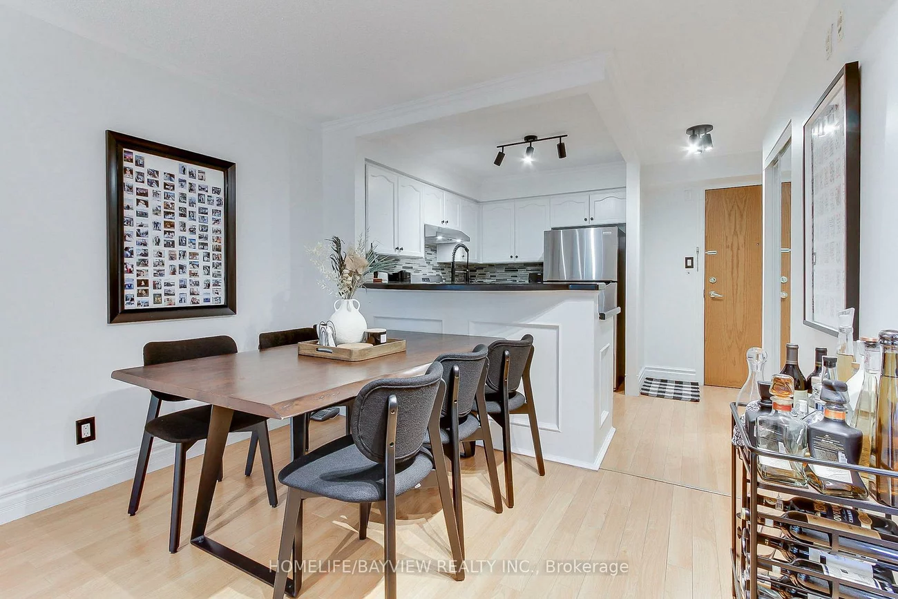 245, Pine Grove, Islington Woods, Vaughan