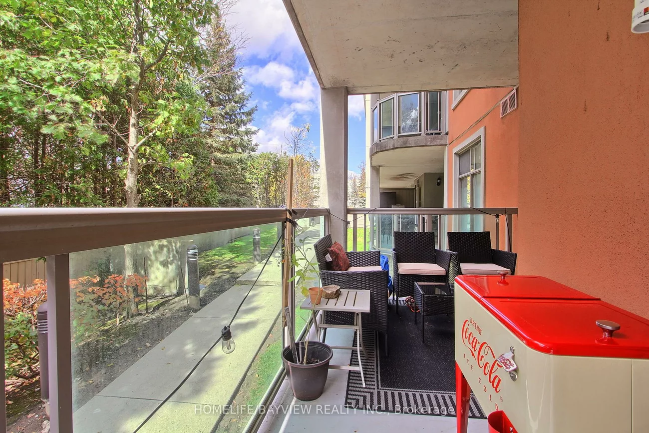 245, Pine Grove, Islington Woods, Vaughan