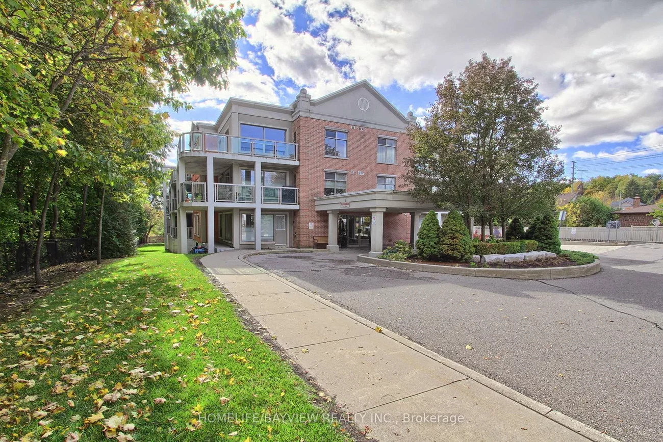 245, Pine Grove, Islington Woods, Vaughan