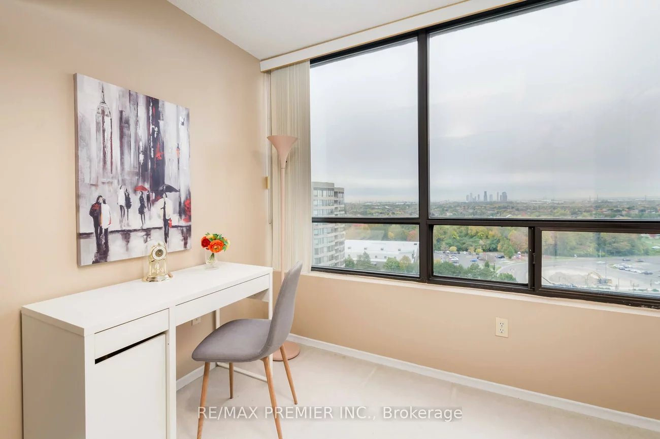 7440, Bathurst, Brownridge, Vaughan