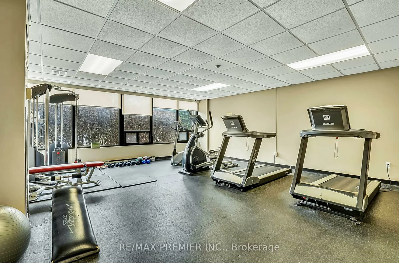 7440, Bathurst, Brownridge, Vaughan