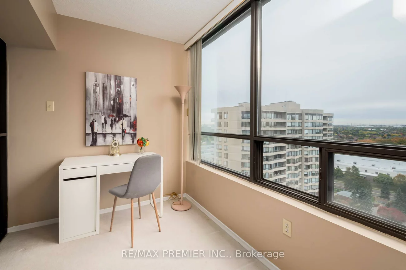 7440, Bathurst, Brownridge, Vaughan