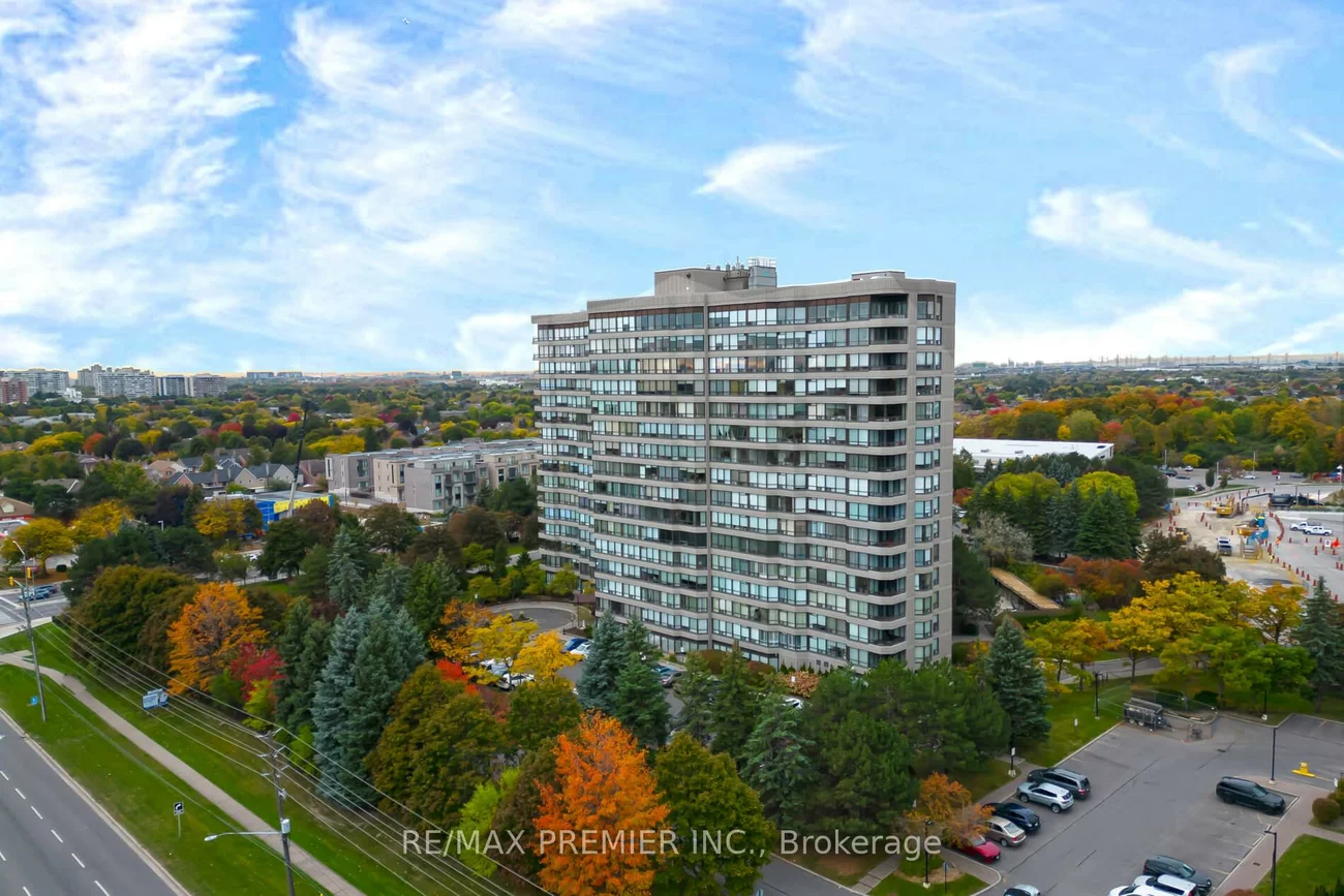 7440, Bathurst, Brownridge, Vaughan
