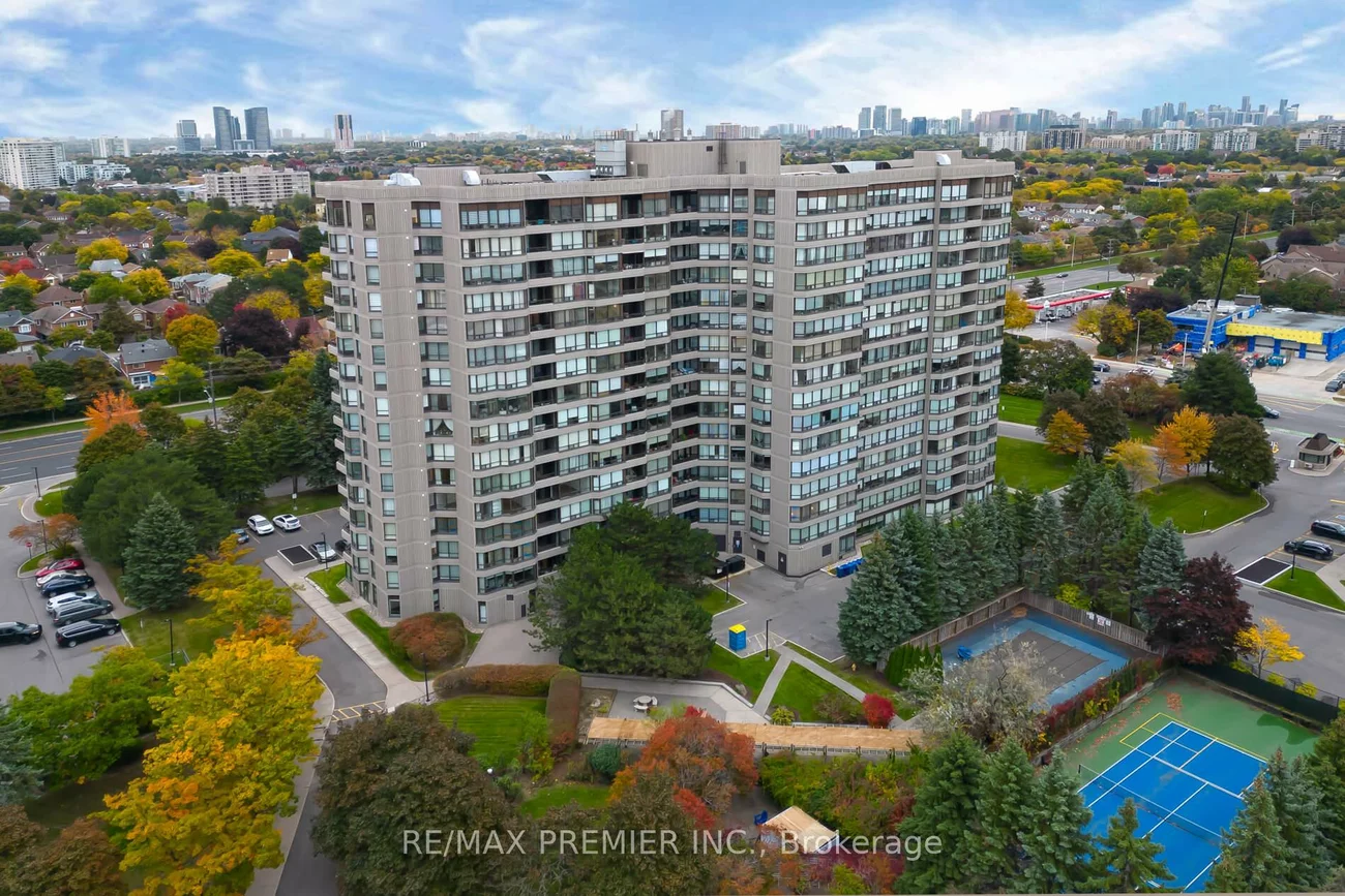 7440, Bathurst, Brownridge, Vaughan