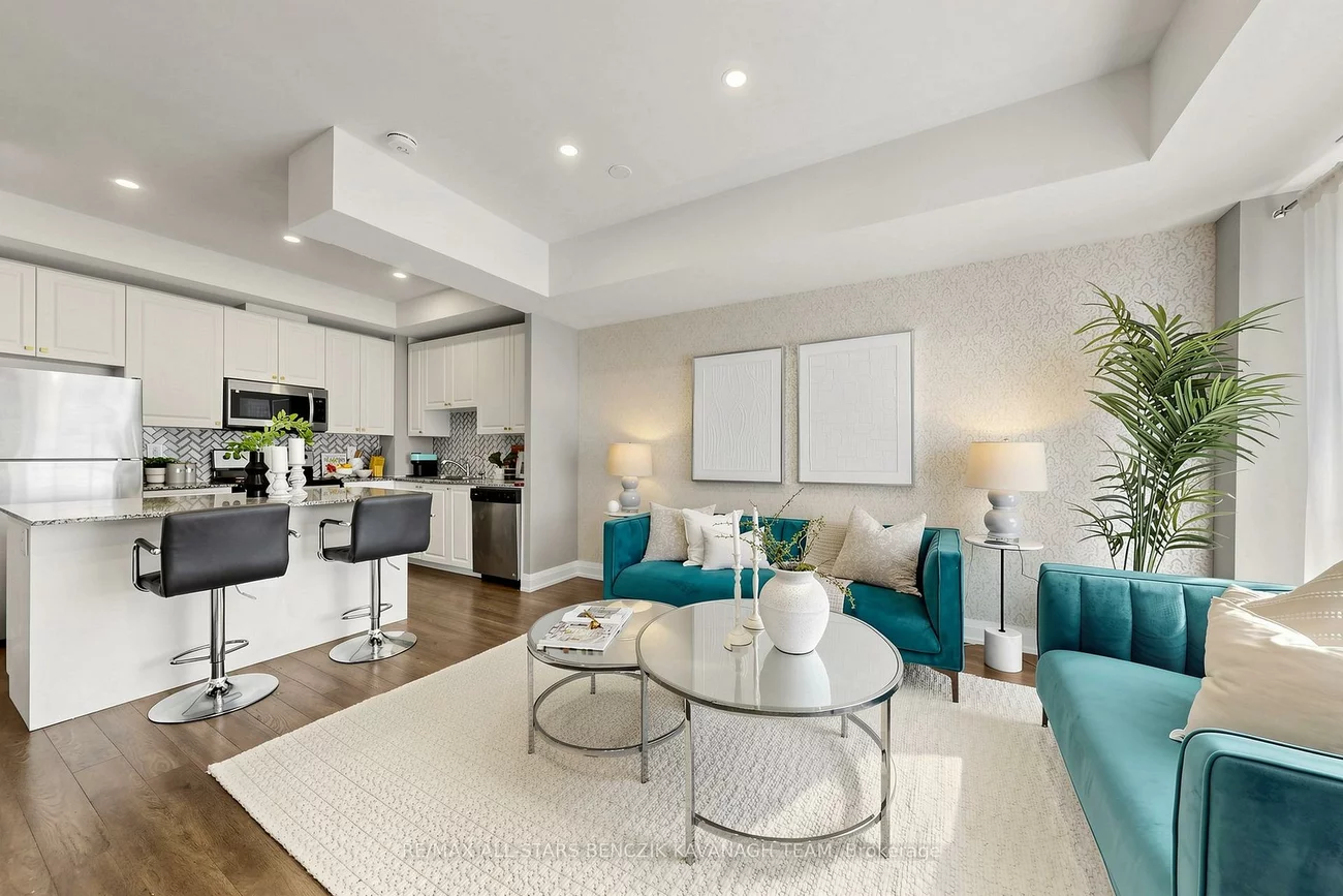 5309, Highway 7, Vaughan Grove, Vaughan