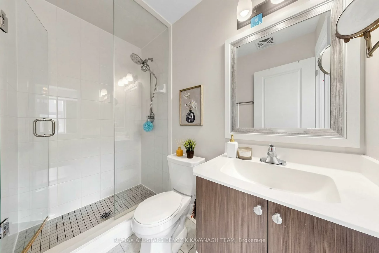 5309, Highway 7, Vaughan Grove, Vaughan