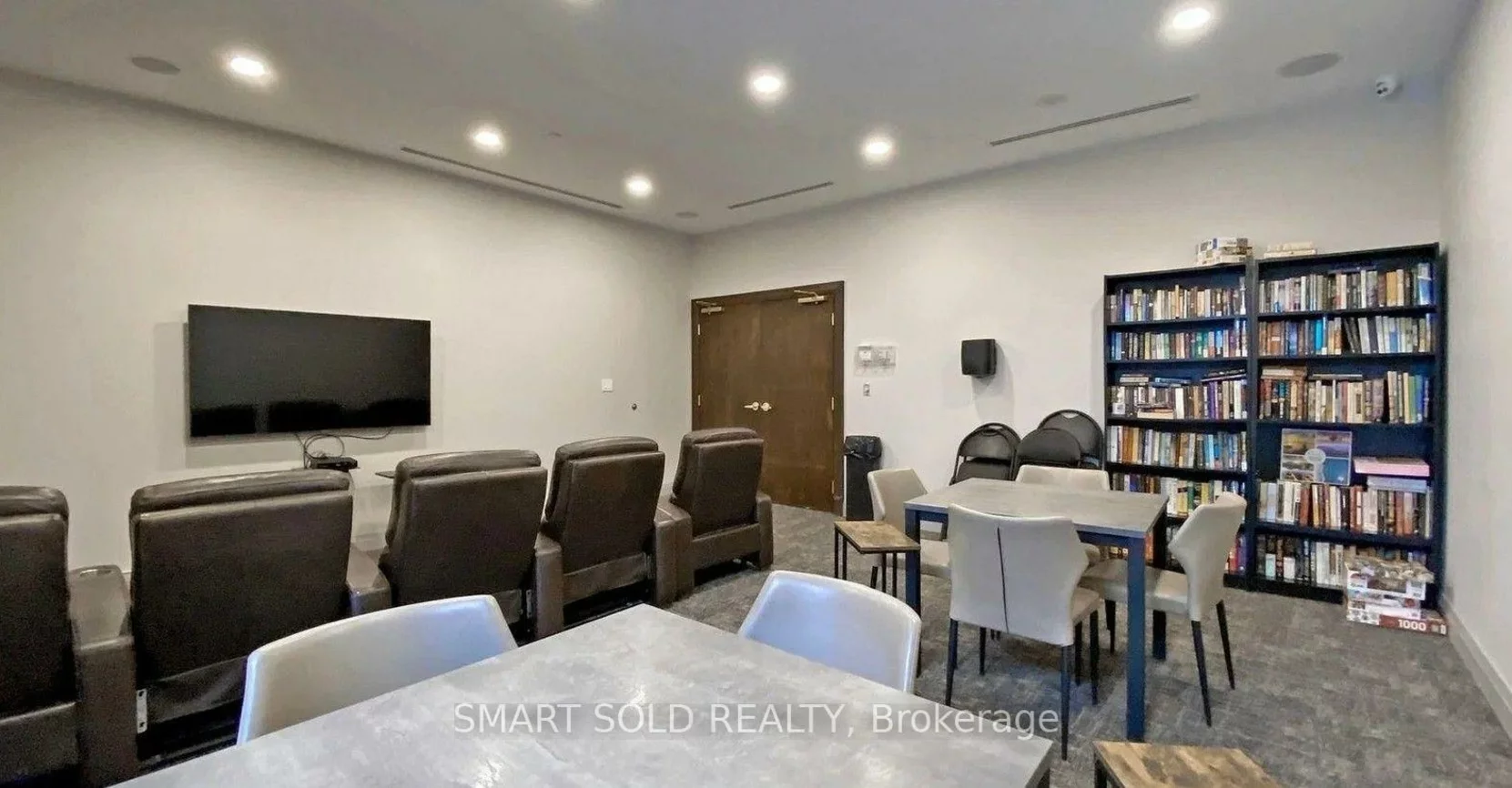 100, Promenade, Brownridge, Vaughan
