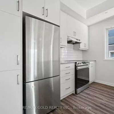 39, Honeycrisp, Vaughan Corporate Centre, Vaughan