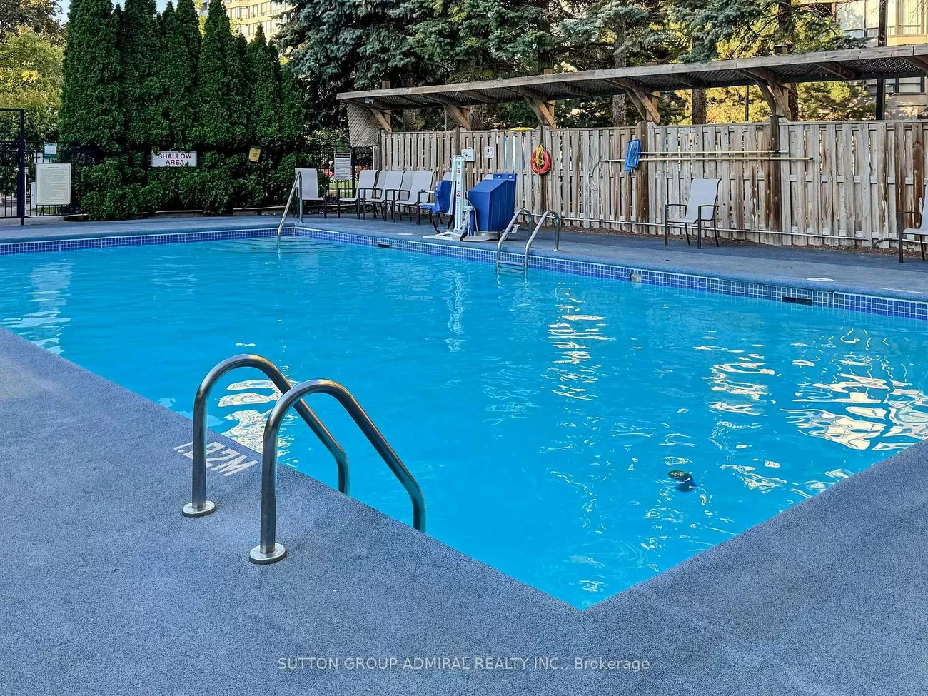 7440, Bathurst, Brownridge, Vaughan