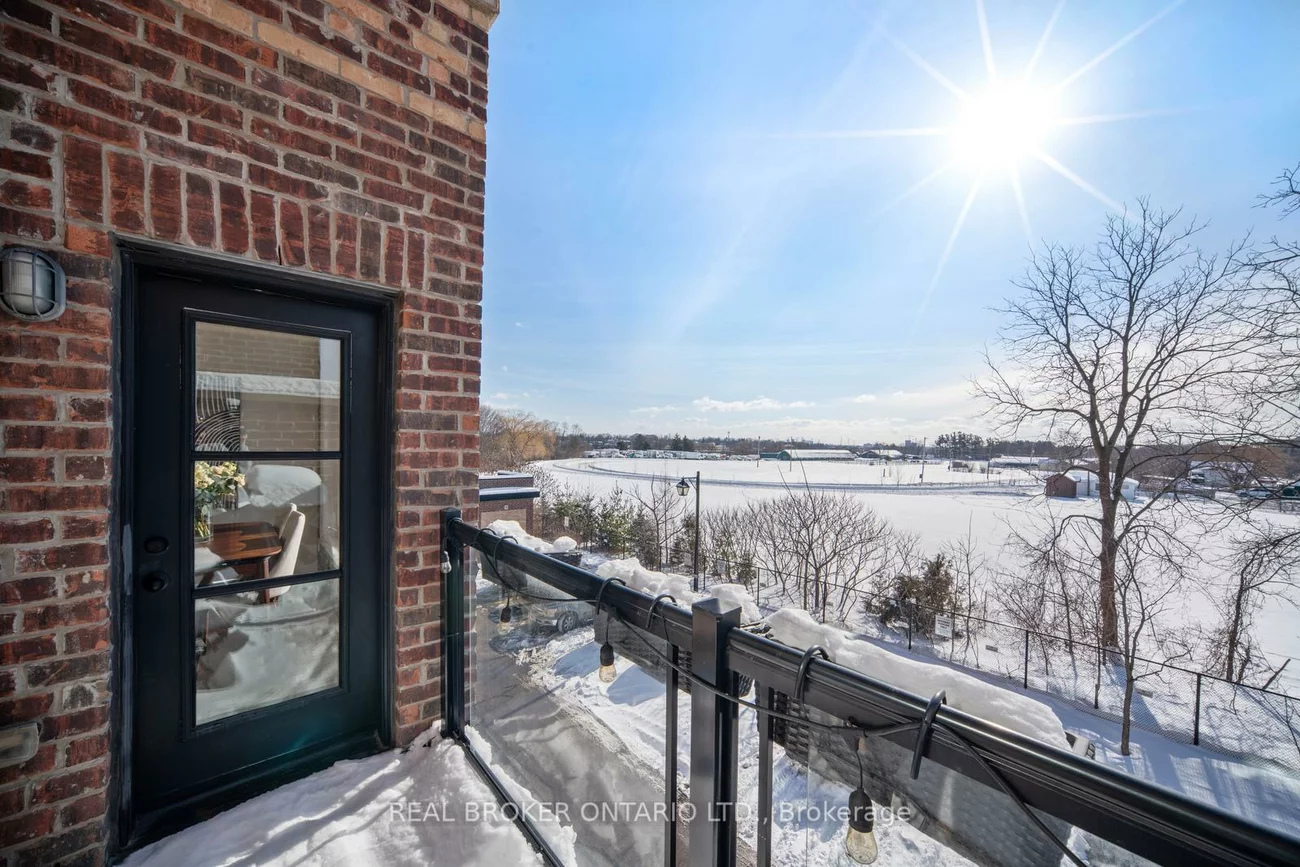 8167, Kipling, West Woodbridge, Vaughan