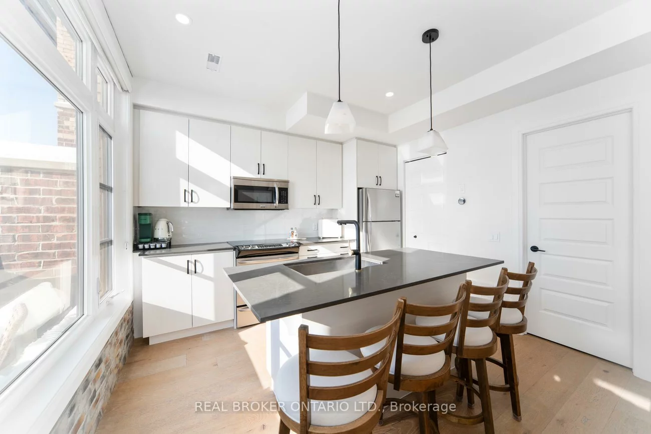 8167, Kipling, West Woodbridge, Vaughan