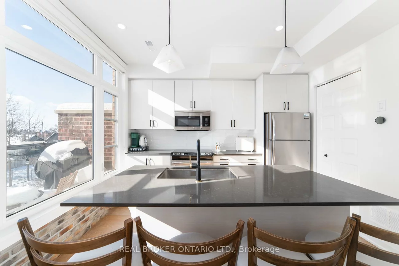 8167, Kipling, West Woodbridge, Vaughan