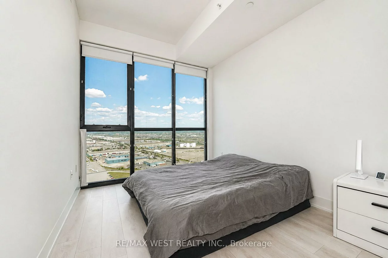 2916, Highway 7, Concord, Vaughan