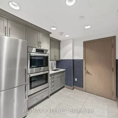 4800, Highway 7, East Woodbridge, Vaughan