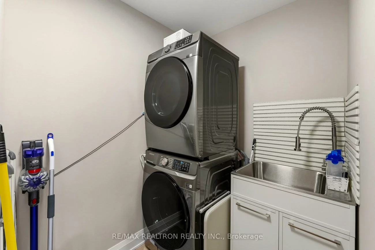 11, Townsgate, Crestwood-Springfarm-Yorkhill, Vaughan
