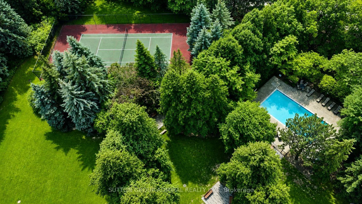 7250, Yonge, Crestwood-Springfarm-Yorkhill, Vaughan
