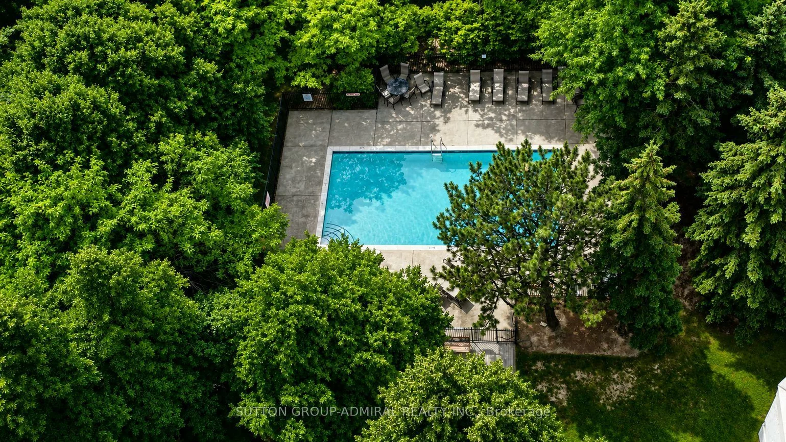 7250, Yonge, Crestwood-Springfarm-Yorkhill, Vaughan