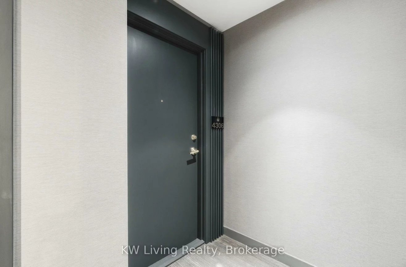 950, Portage, Vaughan Corporate Centre, Vaughan