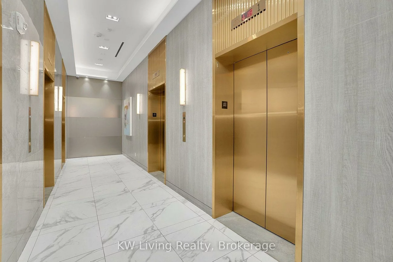 950, Portage, Vaughan Corporate Centre, Vaughan