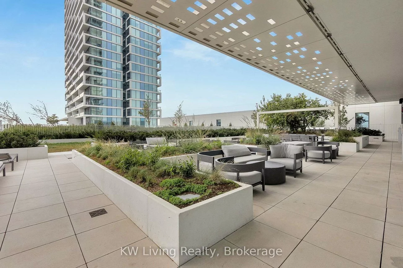 950, Portage, Vaughan Corporate Centre, Vaughan