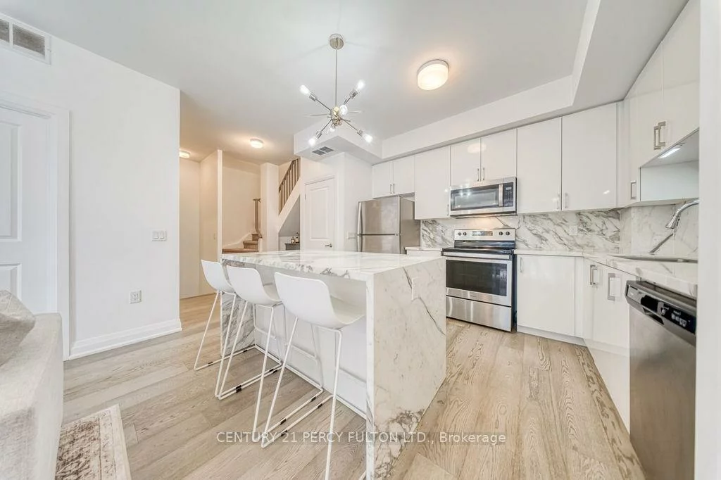 5289, Highway 7, Vaughan Grove, Vaughan